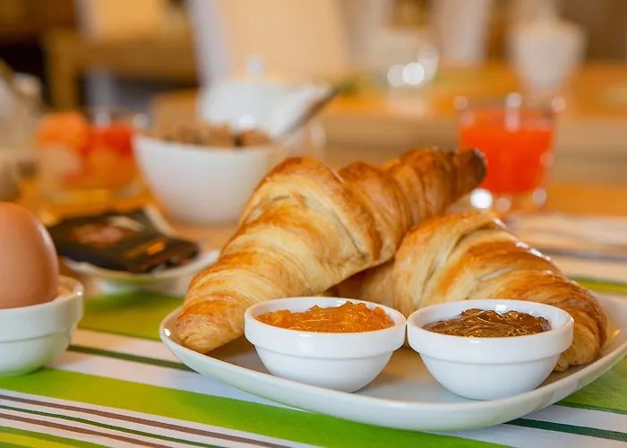 The Originals Boutique, Hôtel Marytel, Montbrison (Inter-Hotel)